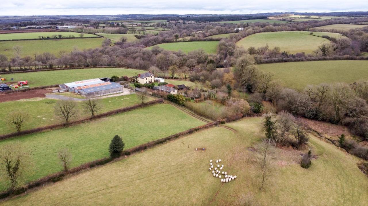 Вилла The Piggery Witheridge Экстерьер фото